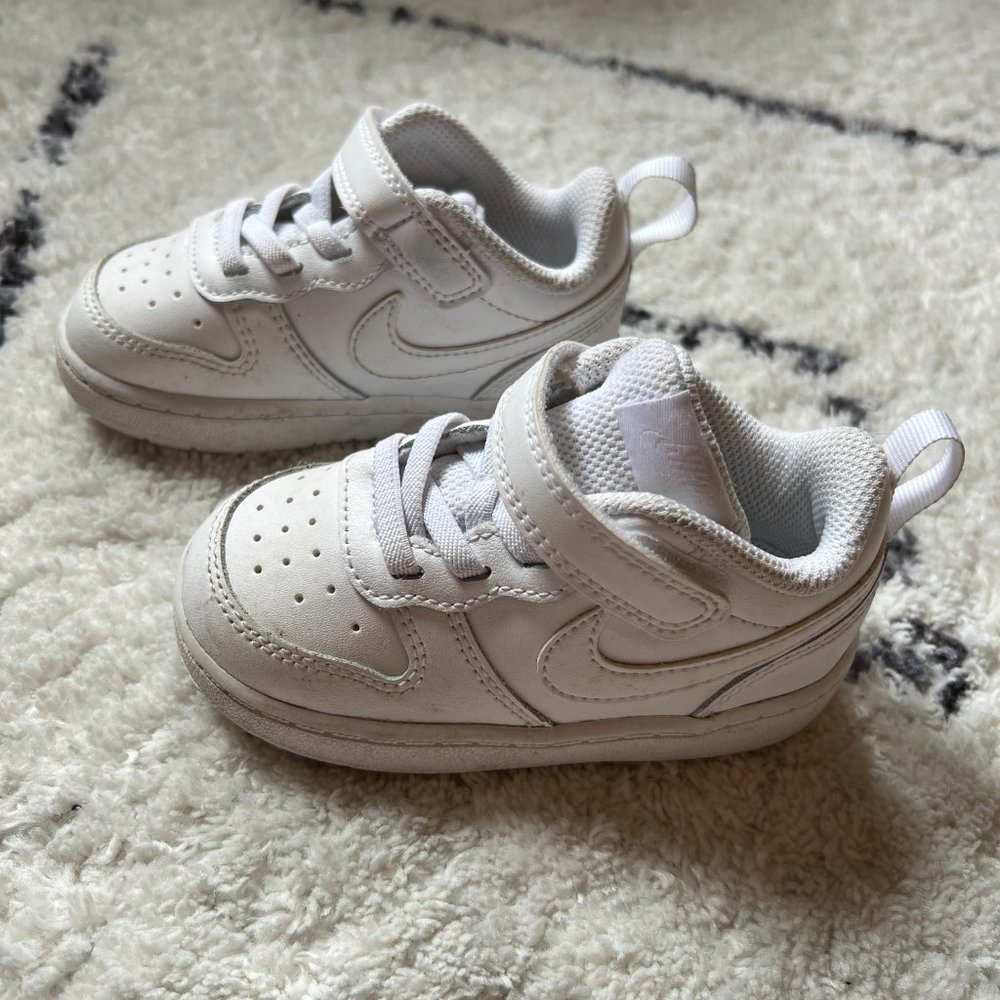 Nike Toddler Court Borough Low 2 Shoes